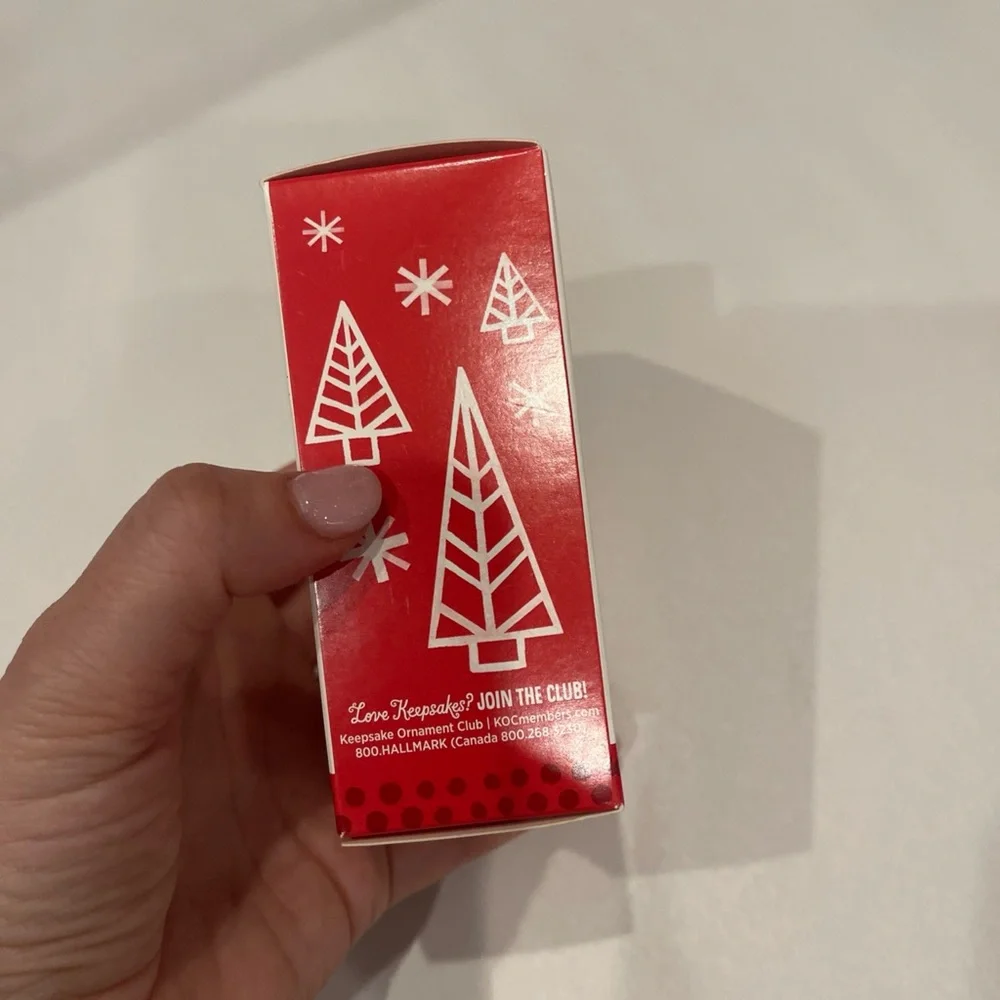 Hallmark Keepsake Mint Chipmunk Ornament ice cream Christmas ornament in box